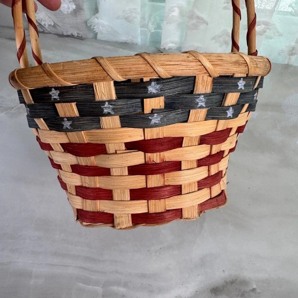 American Flag Hand Basket Ceramic Blueberry Painted Handle Patriotic July 4th